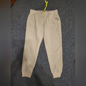 FIGS zamora joggers- LARGE